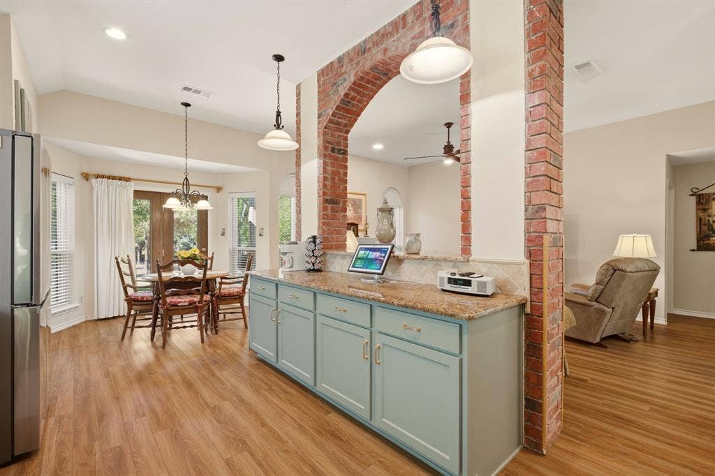 2638 Valley Creek Trail, McKinney, TX 75072