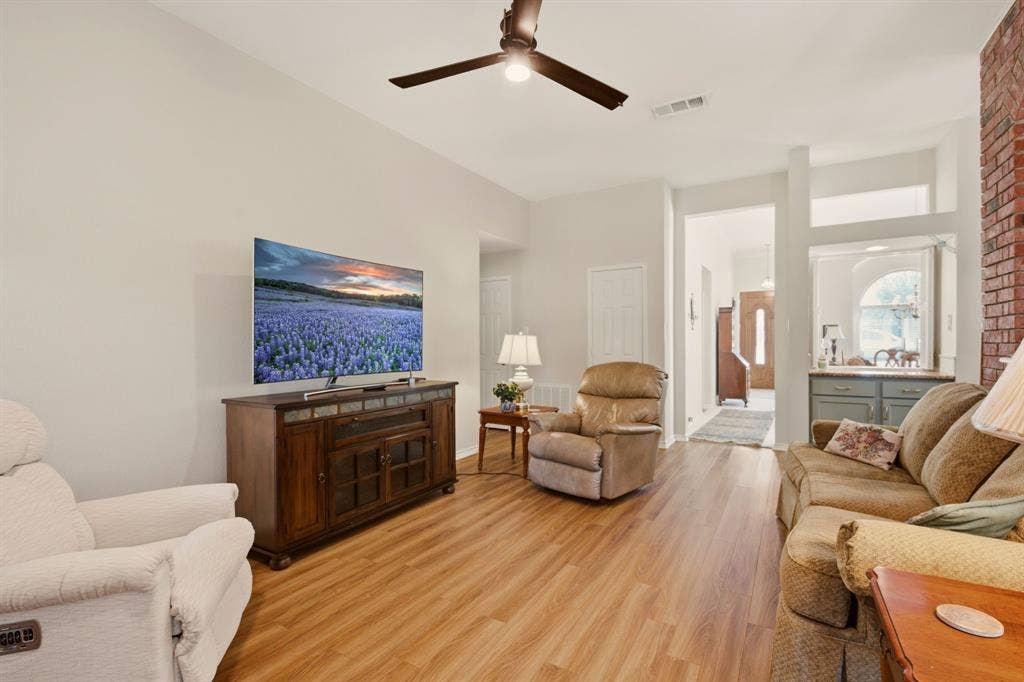2638 Valley Creek Trail, McKinney, TX 75072