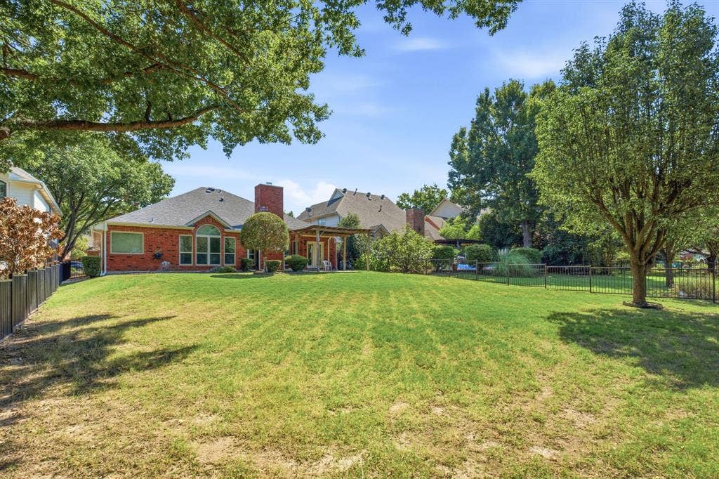 2638 Valley Creek Trail, McKinney, TX 75072