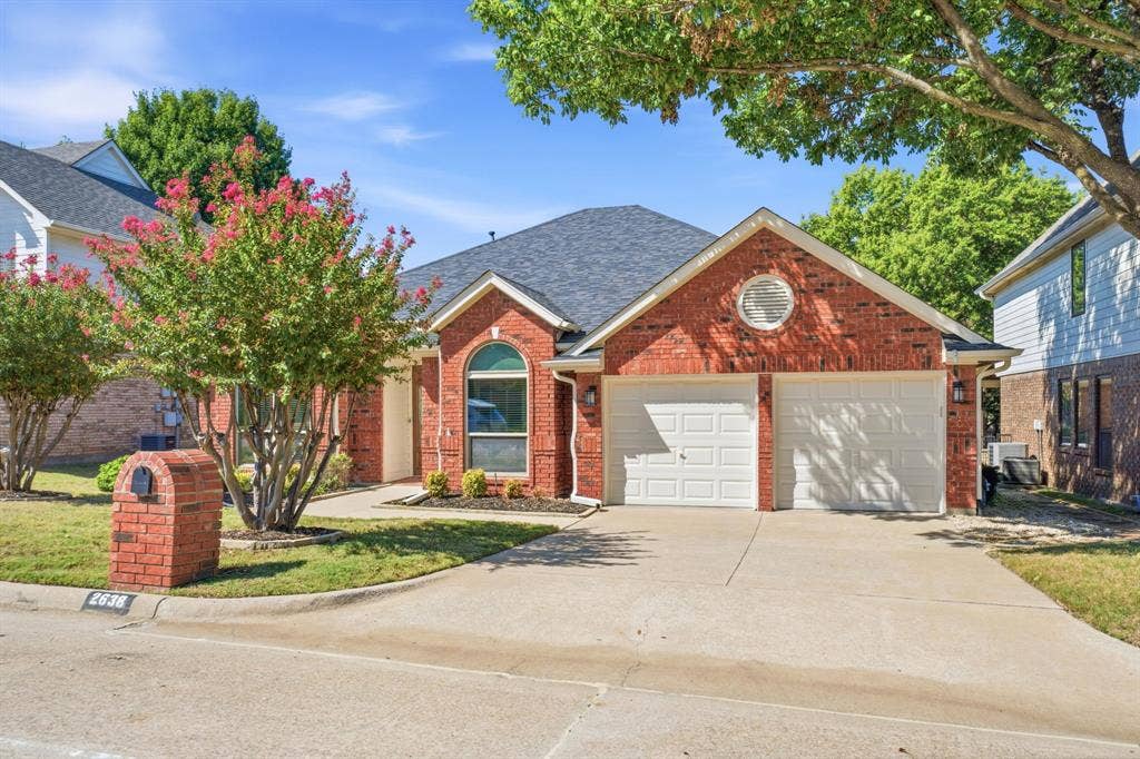 2638 Valley Creek Trail, McKinney, TX 75072