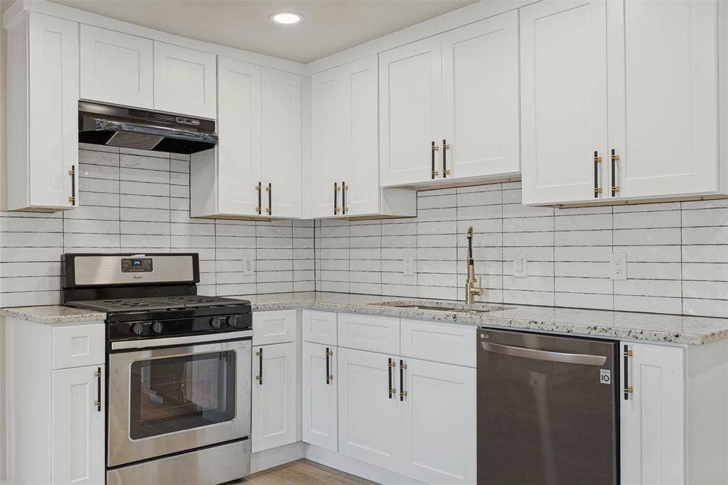 1239 Lonsdale Avenue, Dallas, TX 75217 1239 Lonsdale Avenue, Dallas, TX 75217