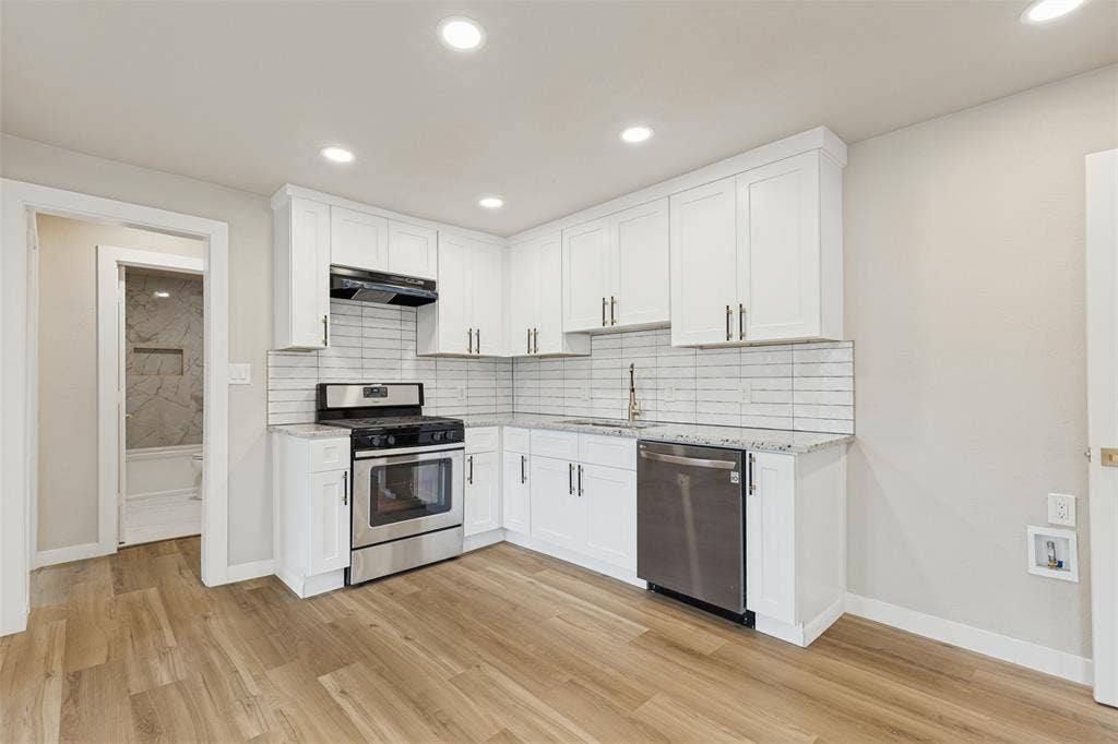 1239 Lonsdale Avenue, Dallas, TX 75217 1239 Lonsdale Avenue, Dallas, TX 75217