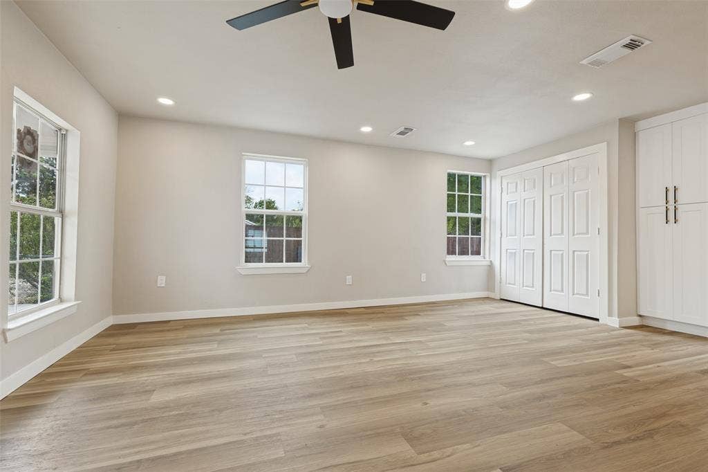 1239 Lonsdale Avenue, Dallas, TX 75217 1239 Lonsdale Avenue, Dallas, TX 75217