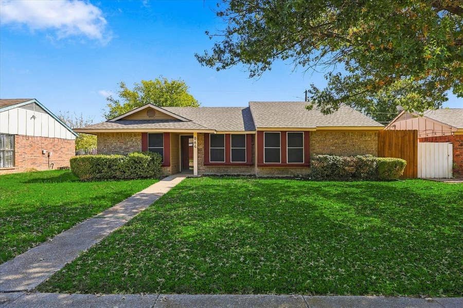 Property photo for 844 Woodrock Drive, Dallas, TX