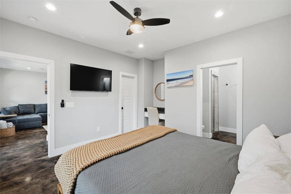 265 Bentwood Drive, Pottsboro, TX 75076