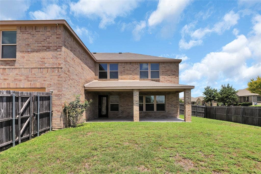 728 Snapdragon Lane, DeSoto, TX 75115 728 Snapdragon Lane, DeSoto, TX 75115