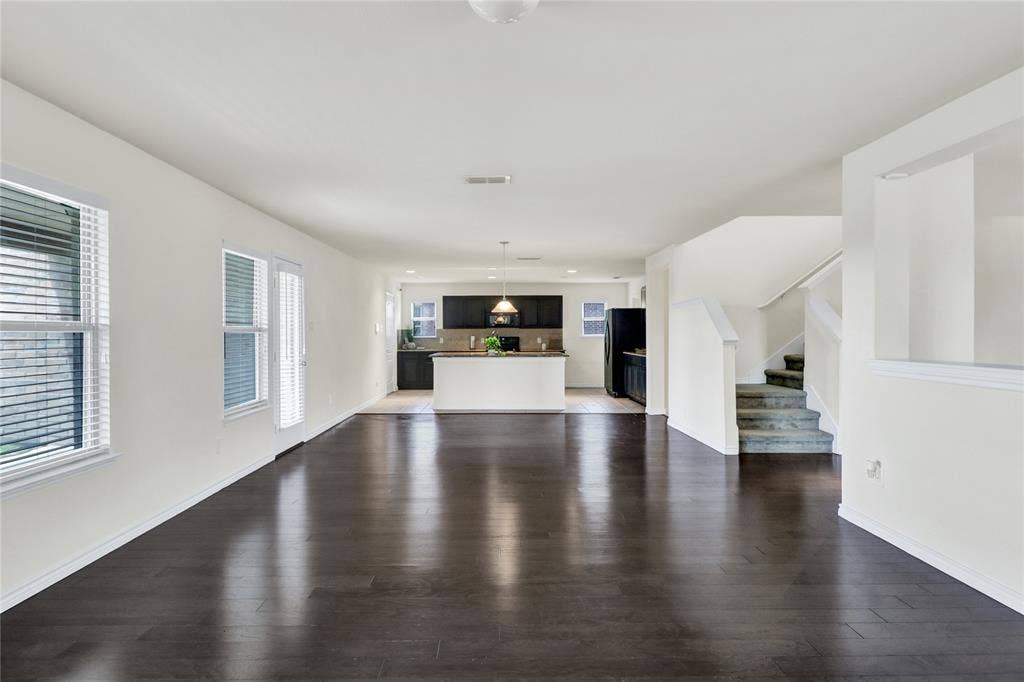728 Snapdragon Lane, DeSoto, TX 75115 728 Snapdragon Lane, DeSoto, TX 75115