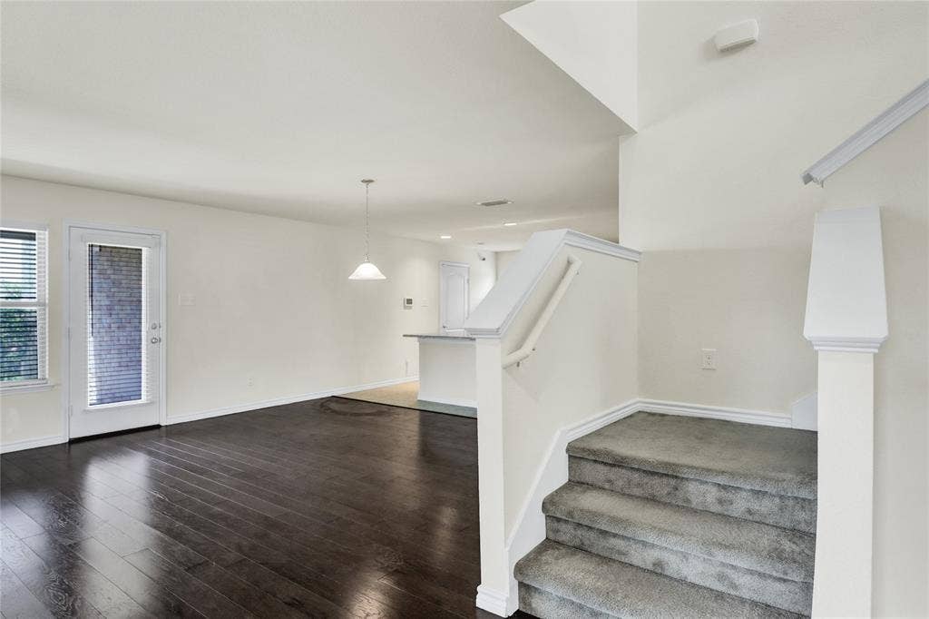 728 Snapdragon Lane, DeSoto, TX 75115 728 Snapdragon Lane, DeSoto, TX 75115