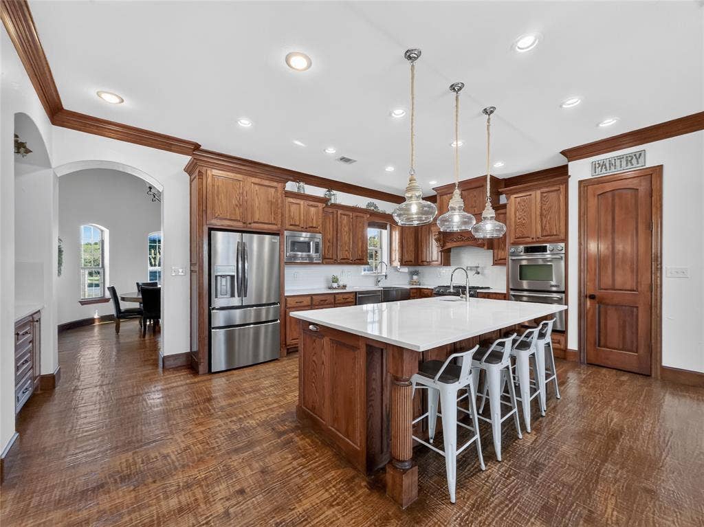 11730 Caddo Creek Drive, Lavon, TX 75166