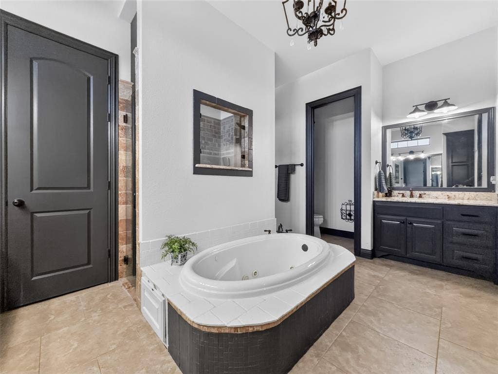 11730 Caddo Creek Drive, Lavon, TX 75166