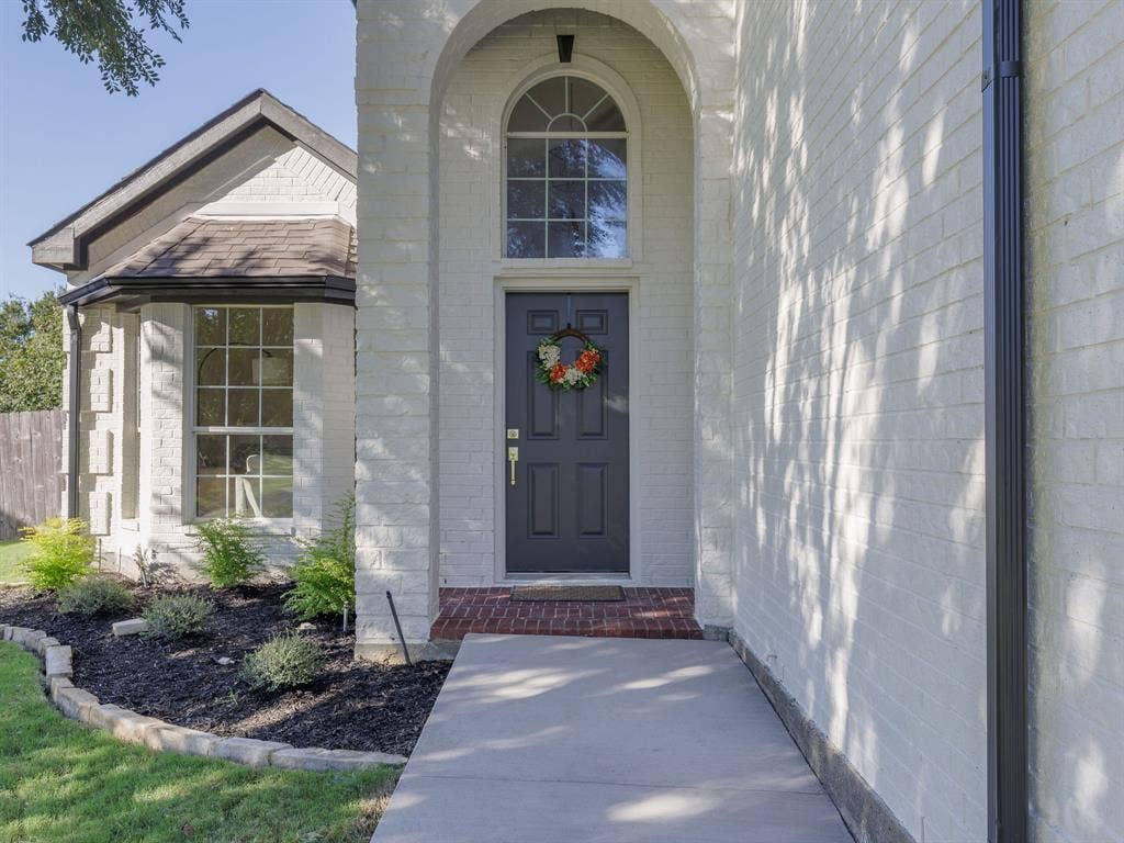 2807 Saint Maria Drive, Mansfield, TX 76063 2807 Saint Maria Drive, Mansfield, TX 76063