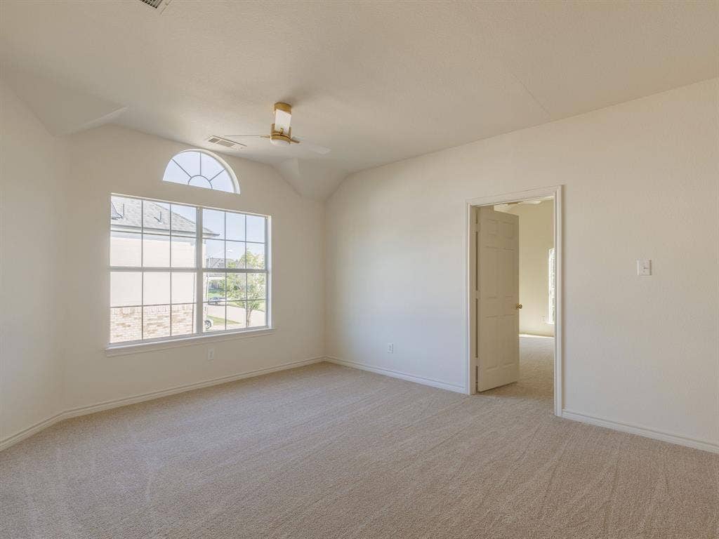 2807 Saint Maria Drive, Mansfield, TX 76063 2807 Saint Maria Drive, Mansfield, TX 76063