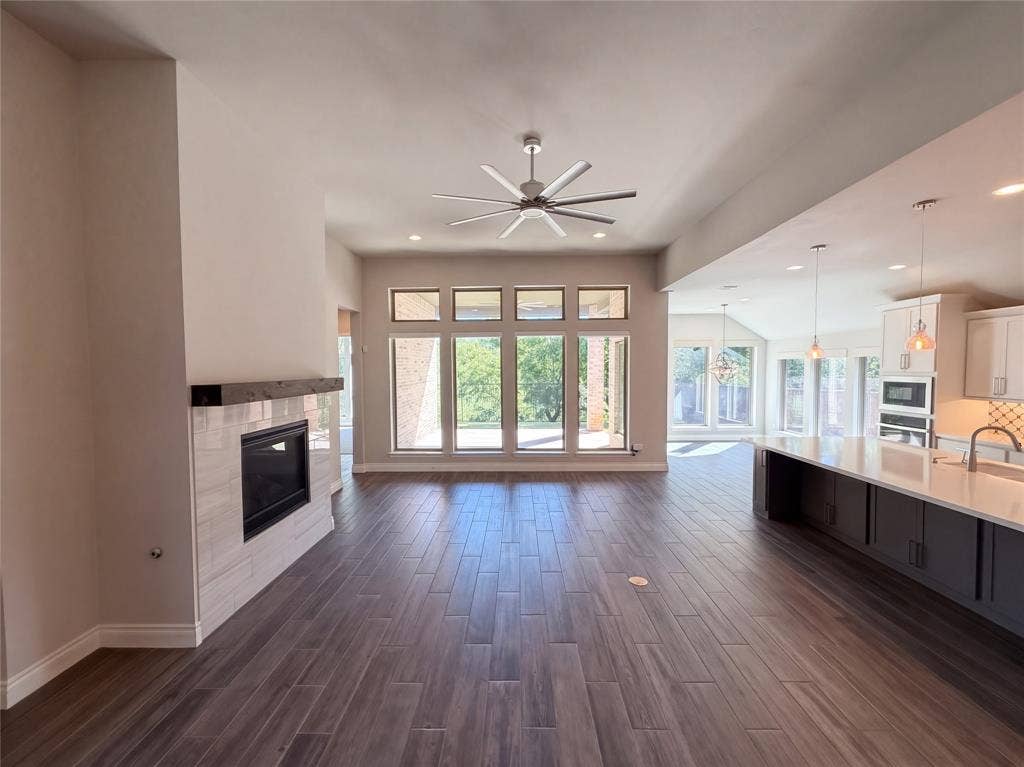 4201 Inverness Way, Denton, TX 76210