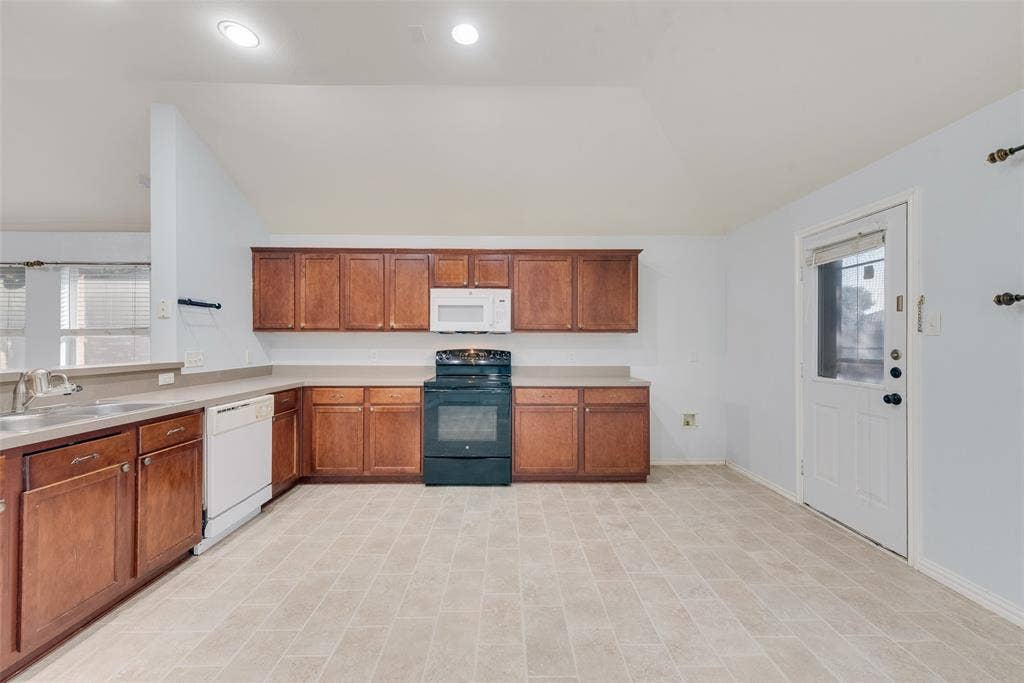 3315 Choir Street, Dallas, TX 75237 3315 Choir Street, Dallas, TX 75237