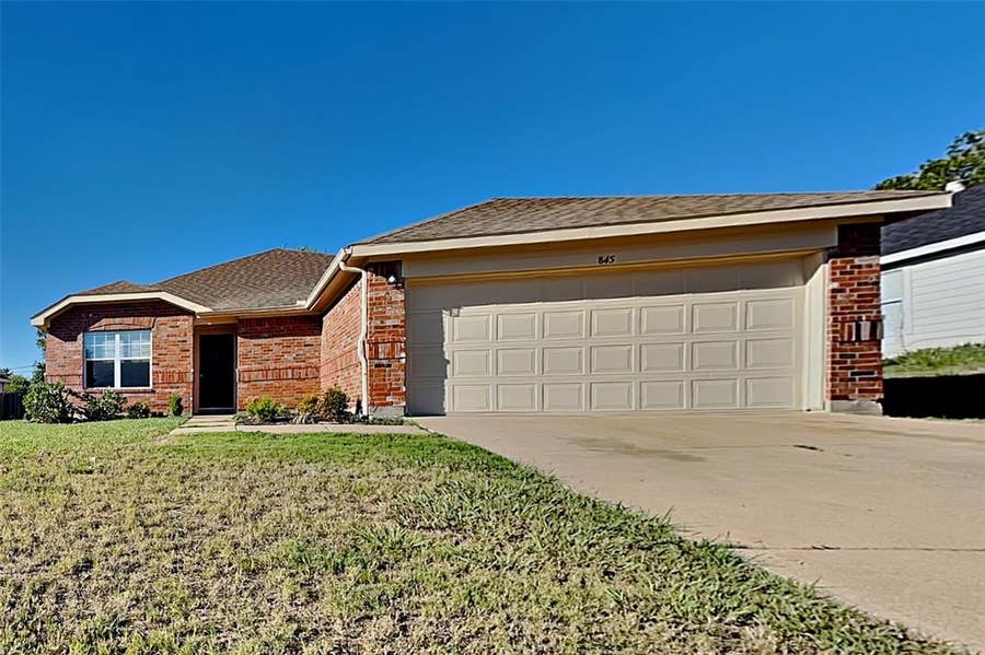 Property photo for 845 Beaver Creek Drive, Burleson, TX