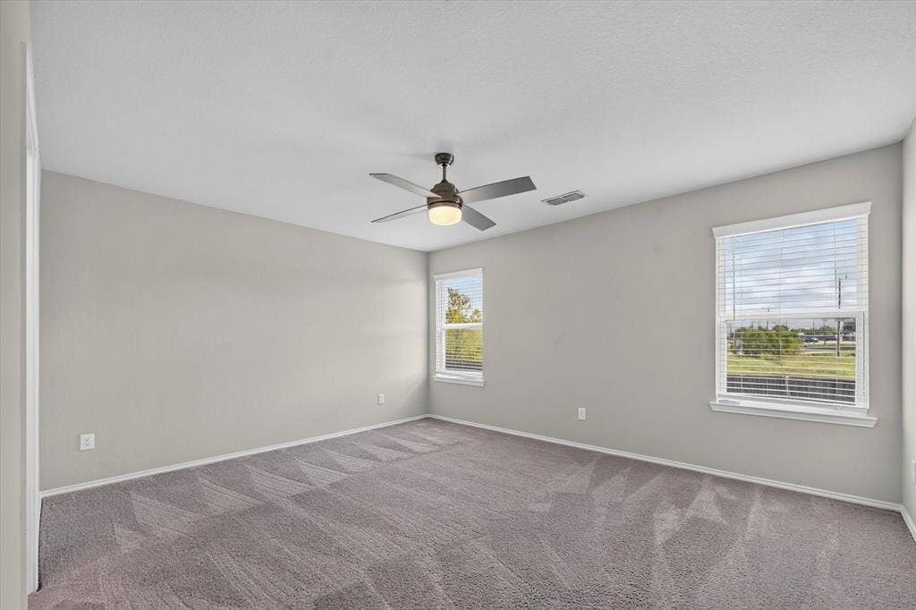 106 N Island Drive, Terrell, TX 75160 106 N Island Drive, Terrell, TX 75160