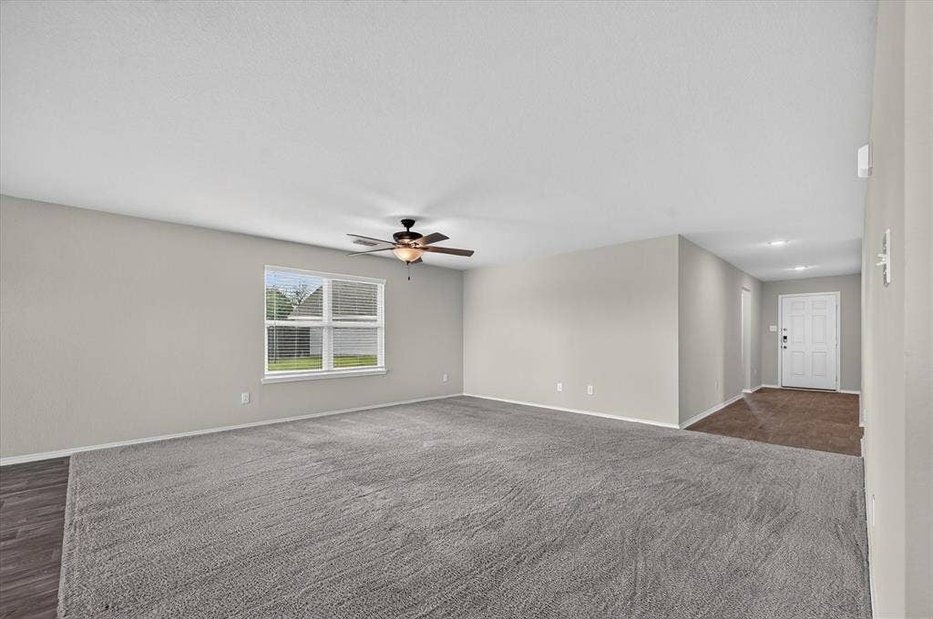 106 N Island Drive, Terrell, TX 75160 106 N Island Drive, Terrell, TX 75160