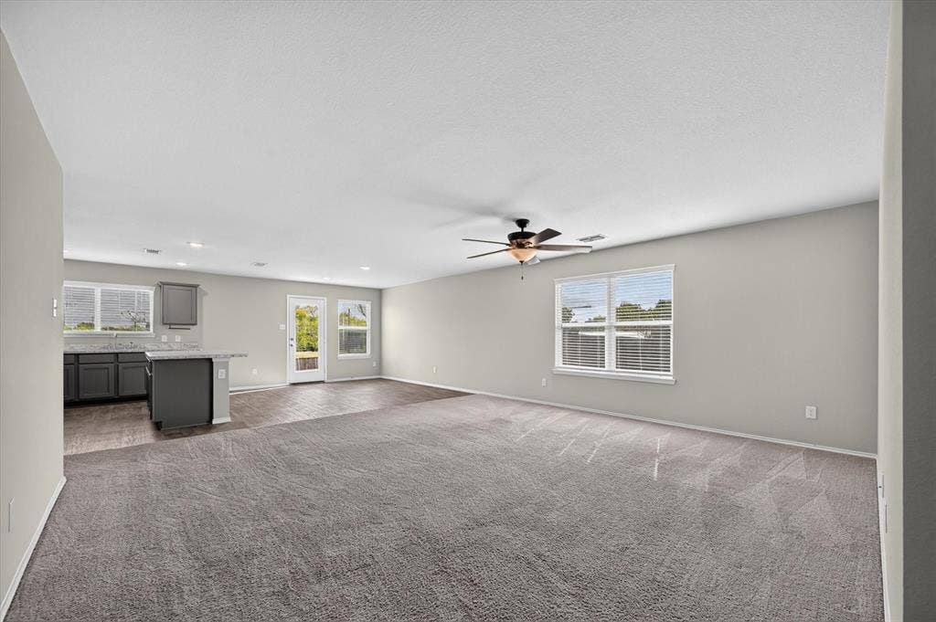 106 N Island Drive, Terrell, TX 75160 106 N Island Drive, Terrell, TX 75160