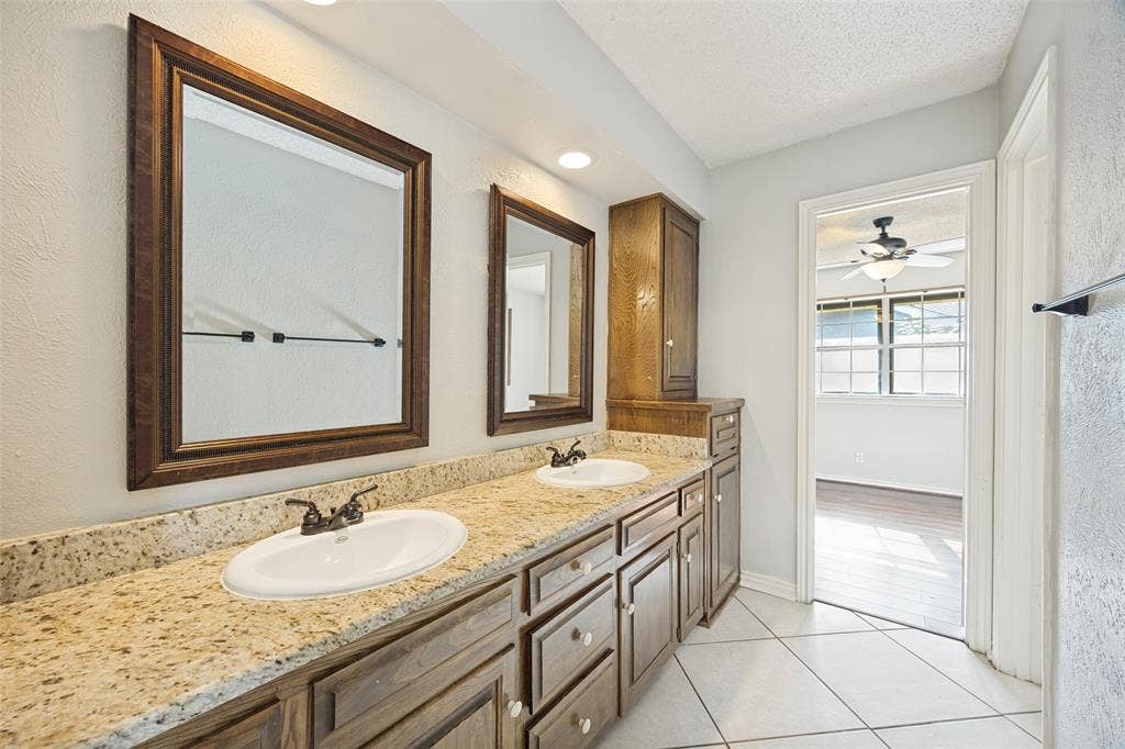 1138 Mill Springs, Richardson, TX 75080 1138 Mill Springs, Richardson, TX 75080