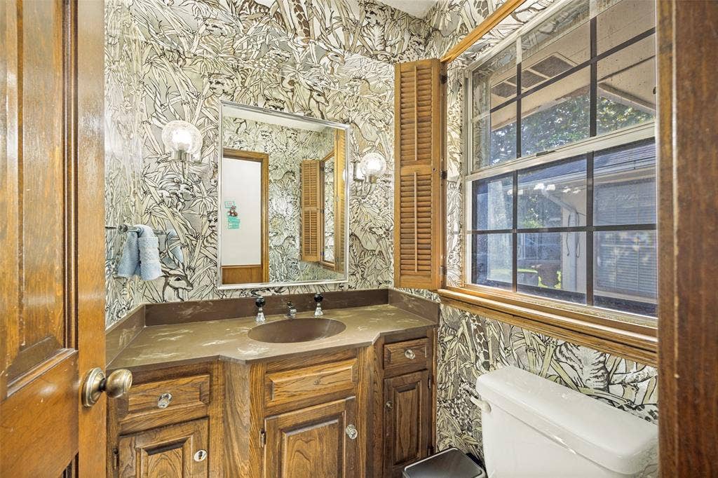 1138 Mill Springs, Richardson, TX 75080 1138 Mill Springs, Richardson, TX 75080