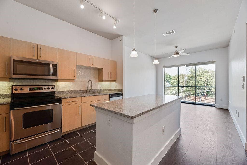 4414 Cedar Springs Road, #318, Dallas, TX 75219