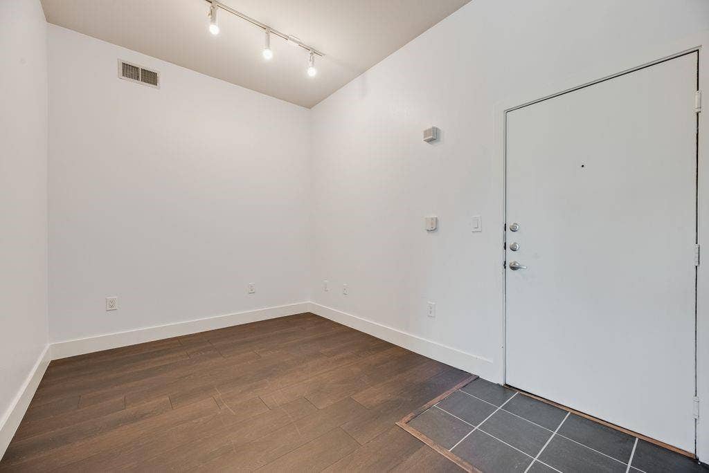 4414 Cedar Springs Road, #318, Dallas, TX 75219
