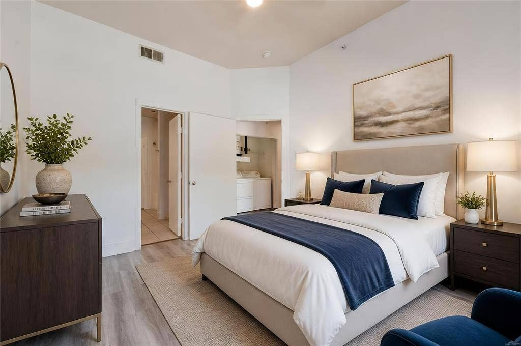 4414 Cedar Springs Road, #318, Dallas, TX 75219
