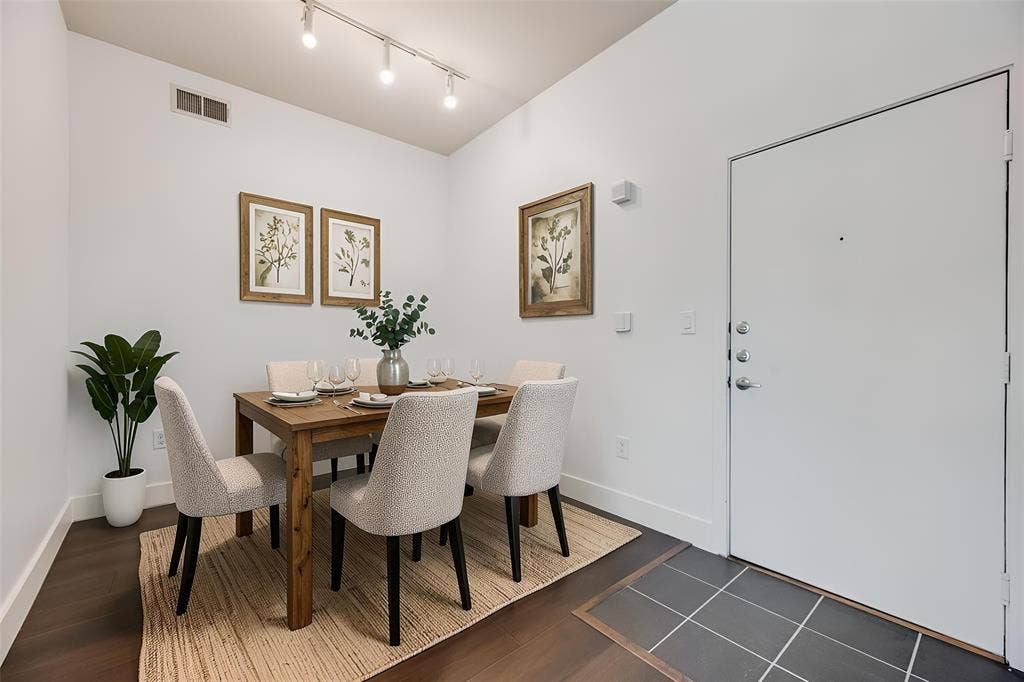4414 Cedar Springs Road, #318, Dallas, TX 75219