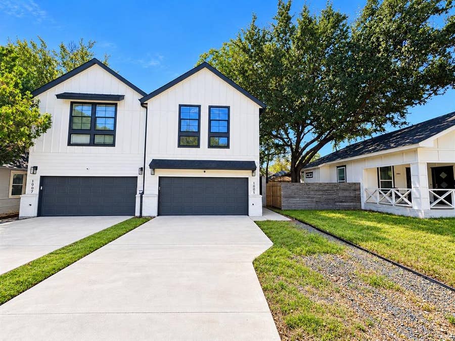 Property photo for 1005 Mount Auburn Avenue, Dallas, TX