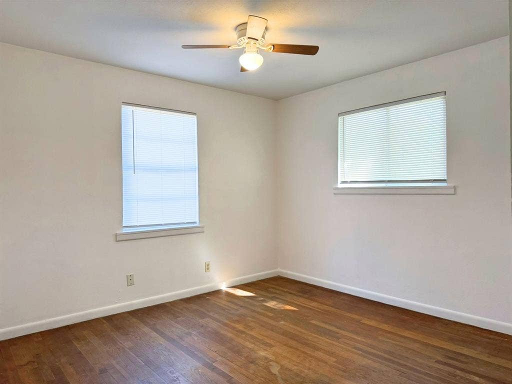 204 E 6th Street, Tolar, TX 76476 204 E 6th Street, Tolar, TX 76476