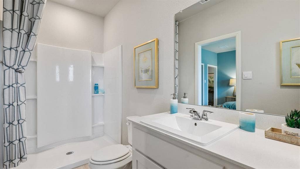 2920 MAPLE ORCHARD Lane, Fort Worth, TX 76140