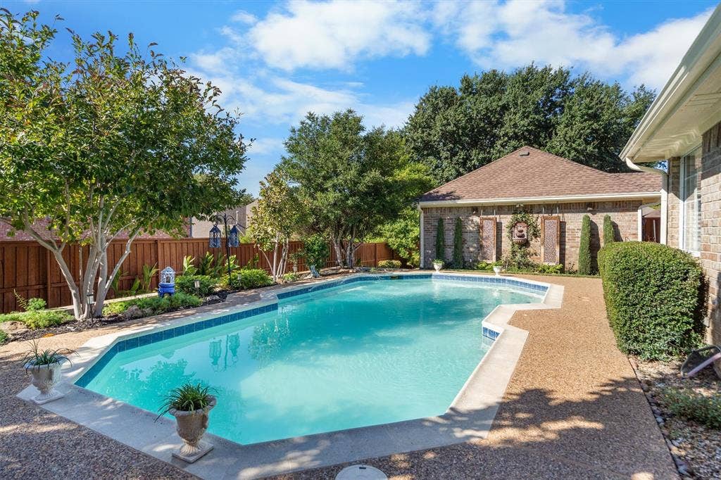2709 Lake Ville Lane, Flower Mound, TX 75022