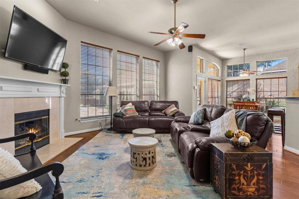 2709 Lake Ville Lane, Flower Mound, TX 75022