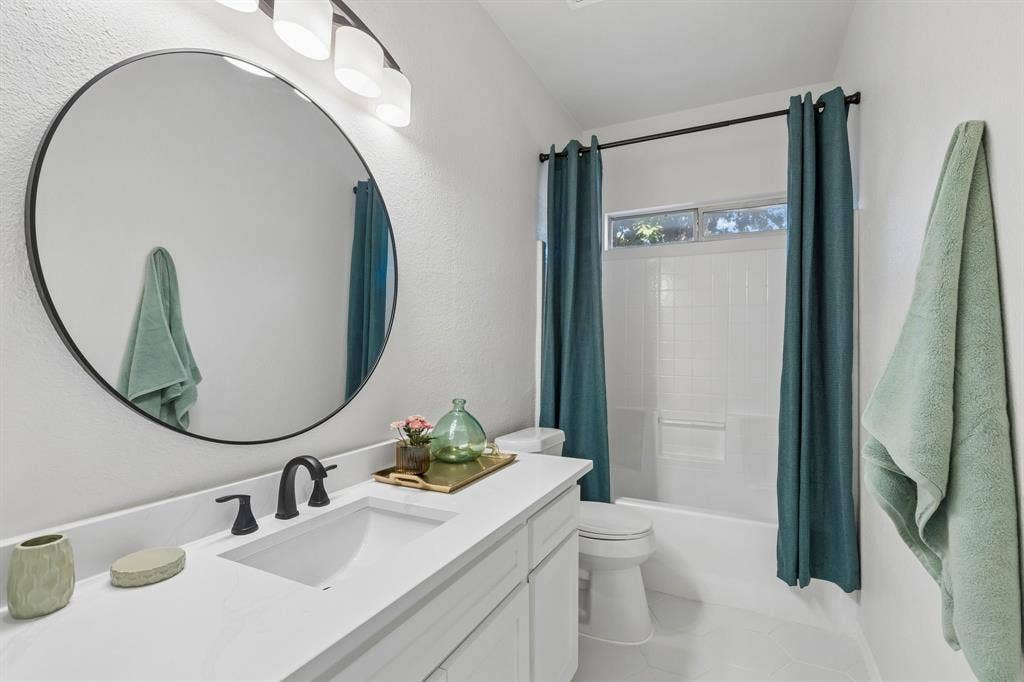 1961 Random Oaks Drive, Rockwall, TX 75087 1961 Random Oaks Drive, Rockwall, TX 75087