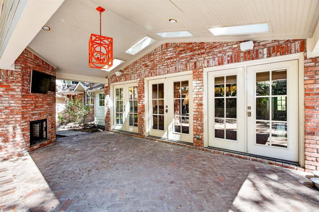 3804 Overton Park Drive W, Fort Worth, TX 76109