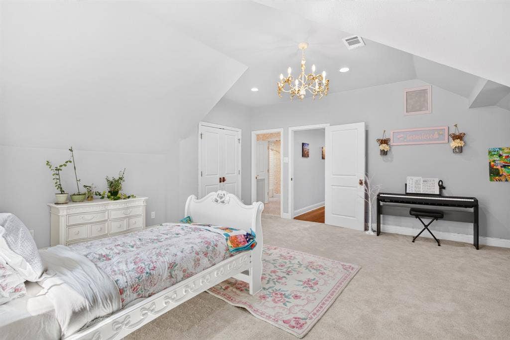 3804 Overton Park Drive W, Fort Worth, TX 76109
