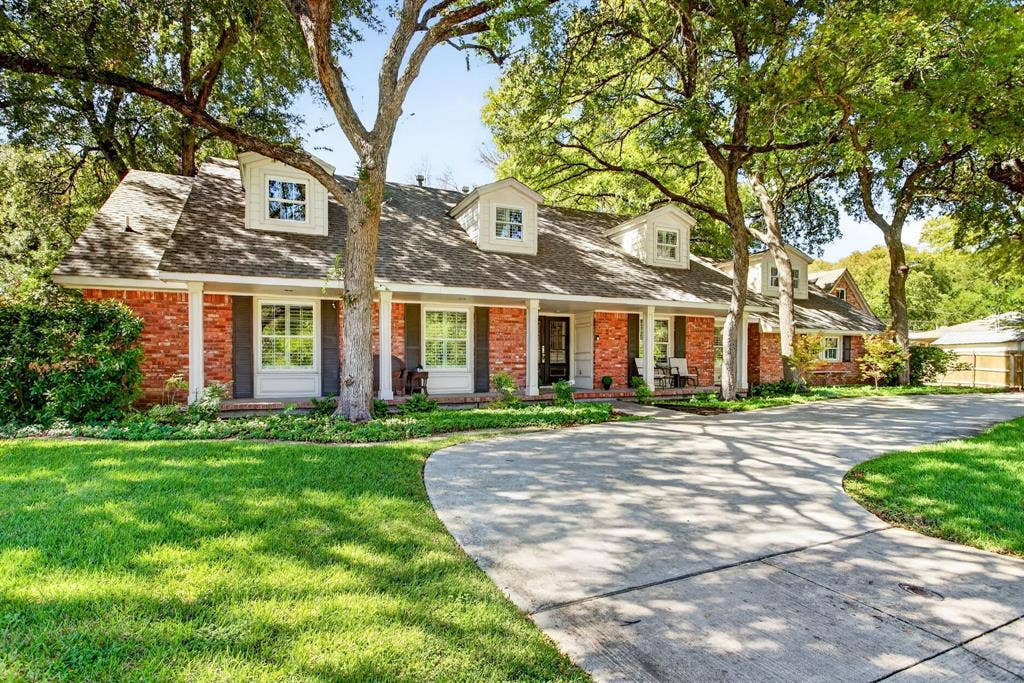 3804 Overton Park Drive W, Fort Worth, TX 76109