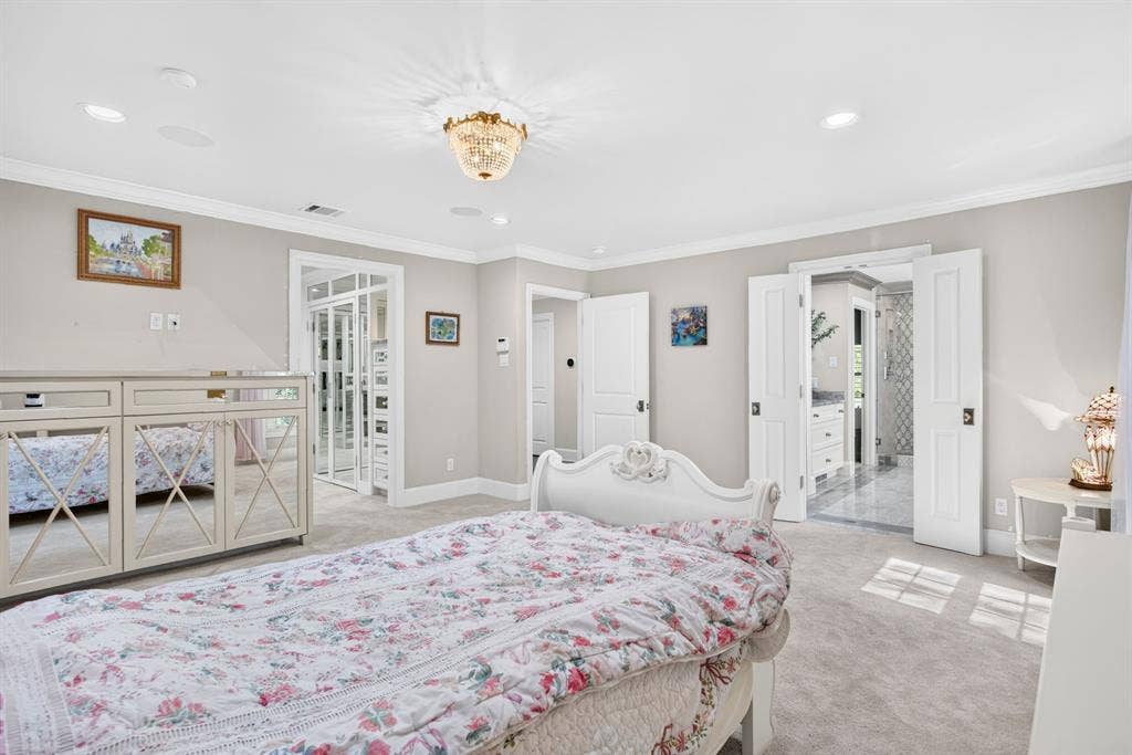 3804 Overton Park Drive W, Fort Worth, TX 76109