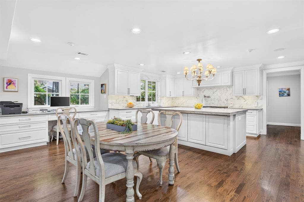 3804 Overton Park Drive W, Fort Worth, TX 76109