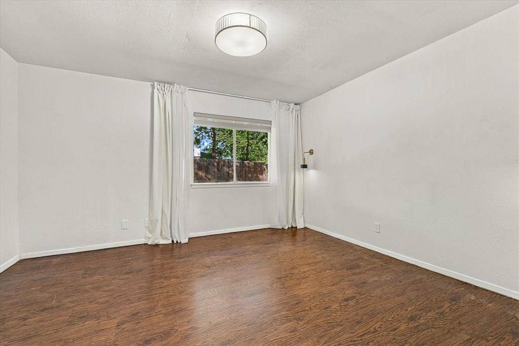 3 Eastlane Place, Plano, TX 75074 3 Eastlane Place, Plano, TX 75074