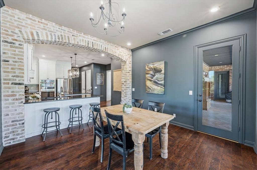 830 Parkwood Court, McKinney, TX 75072 830 Parkwood Court, McKinney, TX 75072