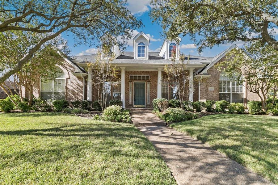 Property photo for 6216 Wolf Ridge Drive, Plano, TX