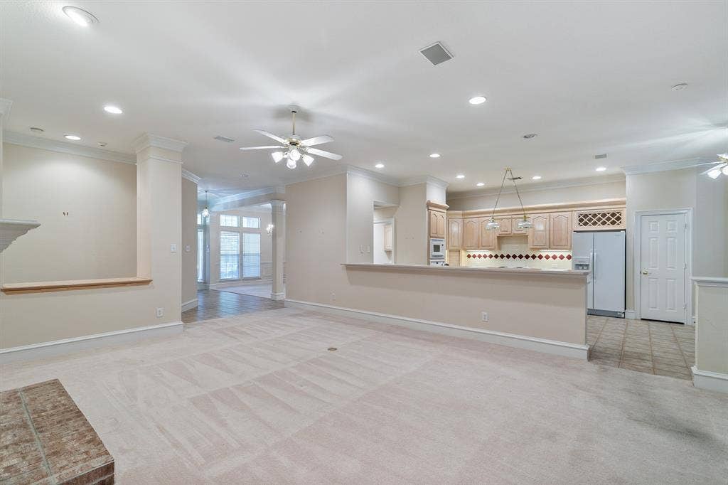 6216 Wolf Ridge Drive, Plano, TX 75024 Open floor plan