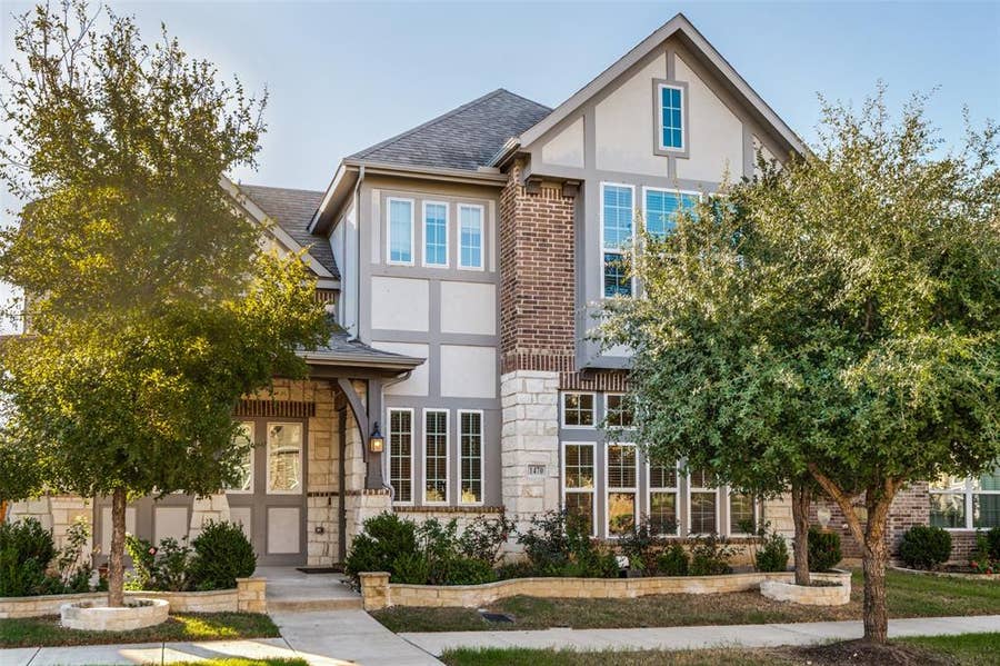 Property photo for 1470 William Way, Farmers Branch, TX
