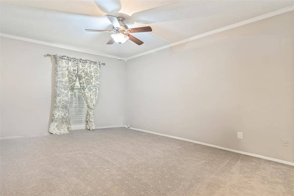5769 Cedar Creek Drive, Benbrook, TX 76109