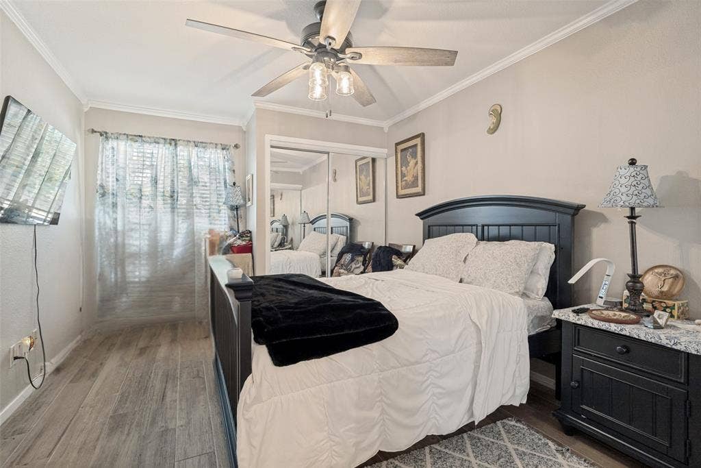 5769 Cedar Creek Drive, Benbrook, TX 76109