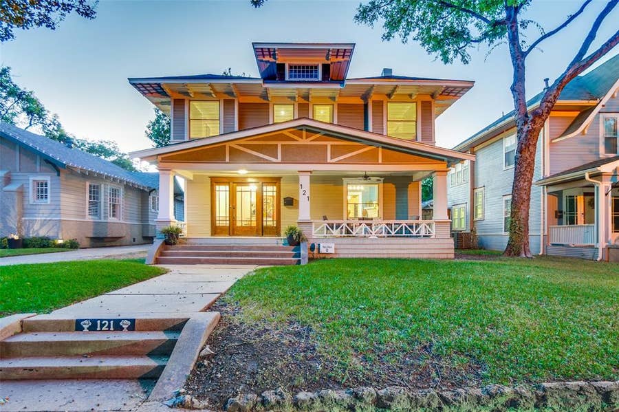 Property photo for 121 S Montclair Avenue, Dallas, TX