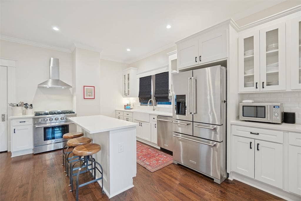 121 S Montclair Avenue, Dallas, TX 75208