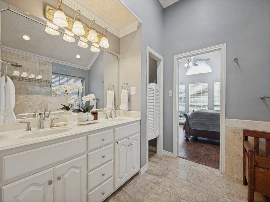 2705 Micarta Drive, Plano, TX 75025 2705 Micarta Drive, Plano, TX 75025