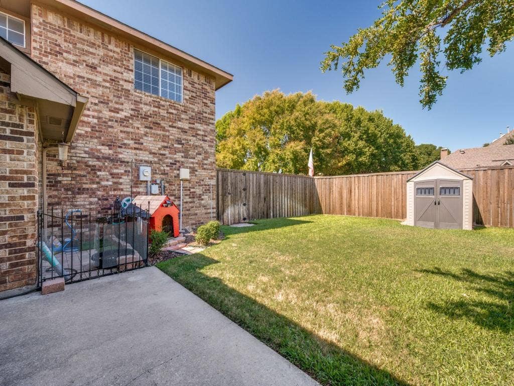 2705 Micarta Drive, Plano, TX 75025 2705 Micarta Drive, Plano, TX 75025